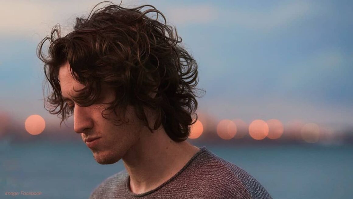 Dean Lewis