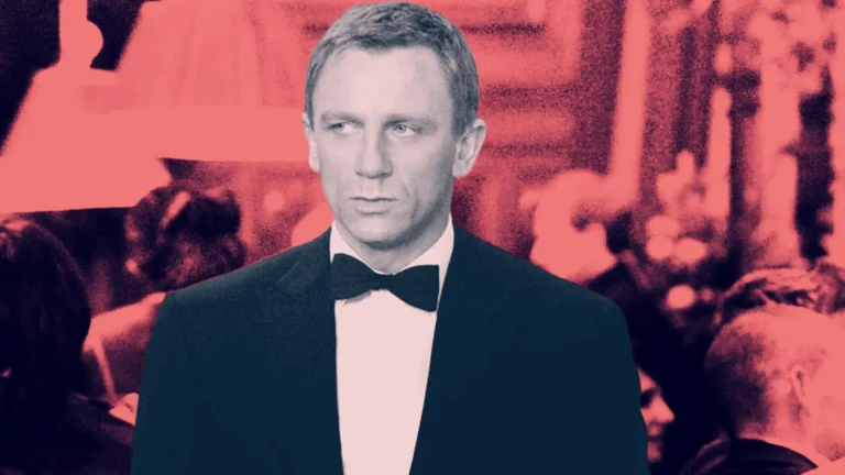 James Bond (Daniel Craig)