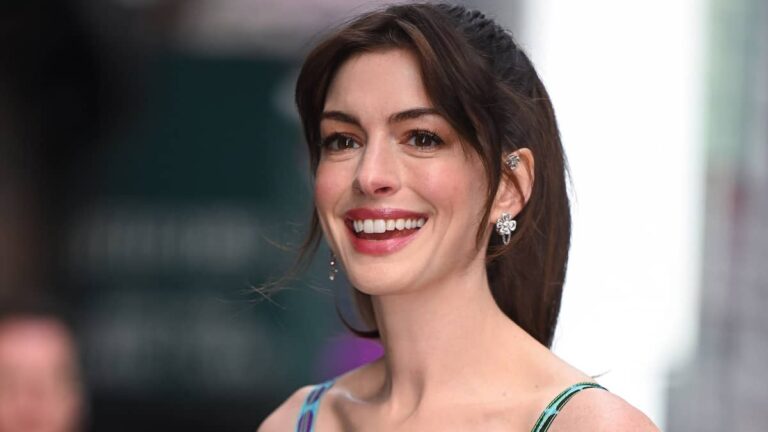 Anne Hathaway