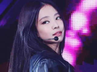 BLACKPINK ― Jennie