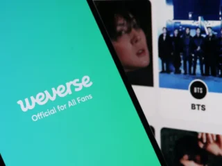 WeVerse by HYBE