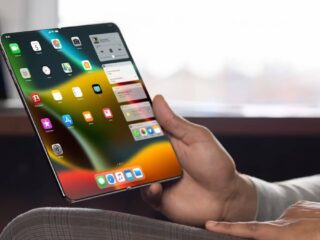 iPhone Fold Render