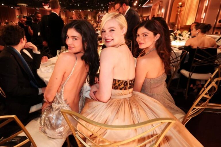 Kylie Jenner, Elle Fanning and Monica Barbaro caught up during a commercial break