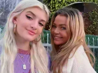 Denise Richards with her daughter Sami