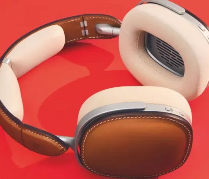 Hermès $15,000 USD luxury headphones