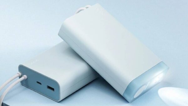 Oppo Unveils Powerful 45W 20,000mAh Power Bank With Flashlight