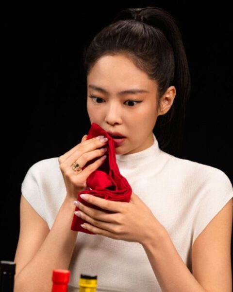 Jennie on Hot Ones Spicy Wings Challenge