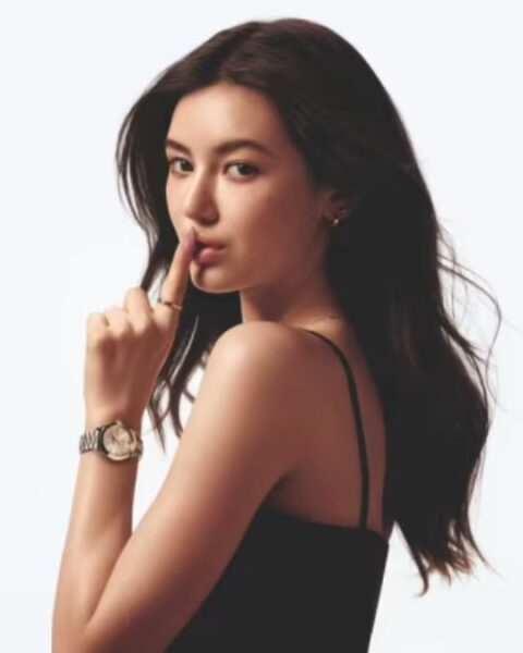 NewJeans’ Danielle Marsh Shines in New Omega Aqua Terra Watch Campaign