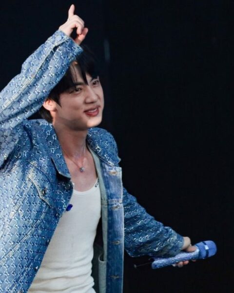 RUNSEOKJIN EP TOUR by BTS' Jin