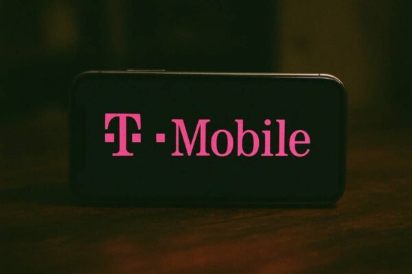 T Mobile Logo