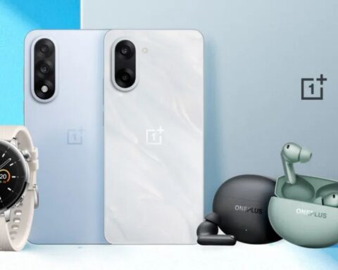 The OnePlus Nord 5 (left) and OnePlus Nord CE5 (right)