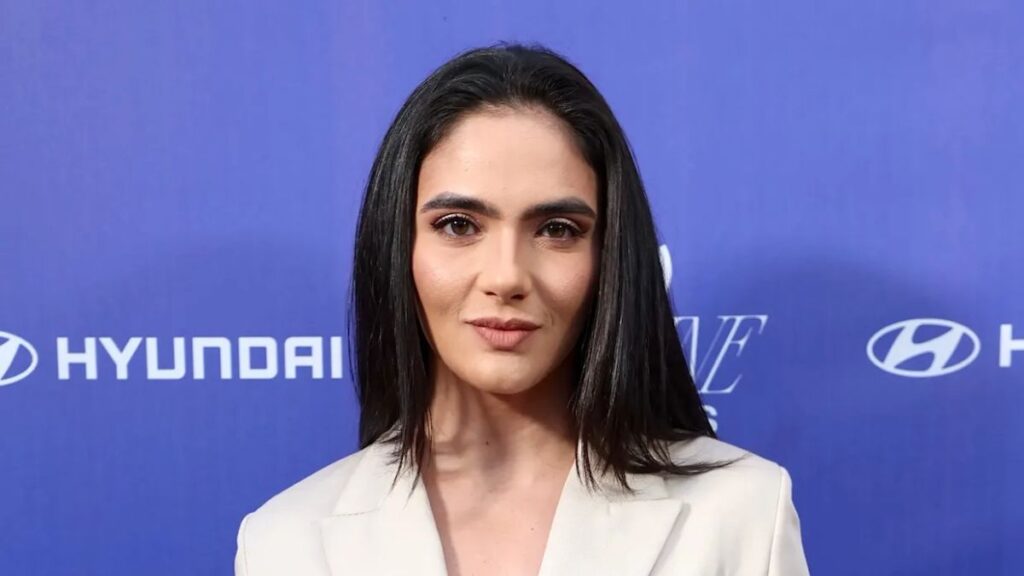 Arienne Mandi
