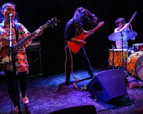 Deerhoof (Indie rock band)