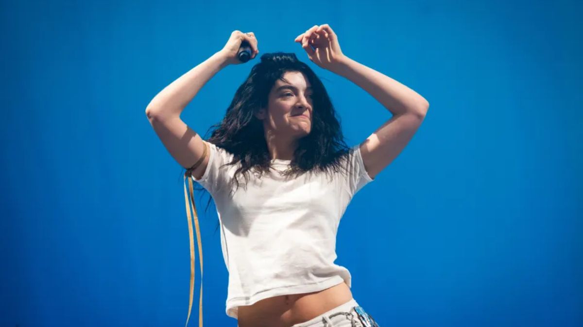 Lorde performs during day three of Glastonbury festival 2025 at Worthy Farm, Pilton on June 27, 2025 in Glastonbury, England