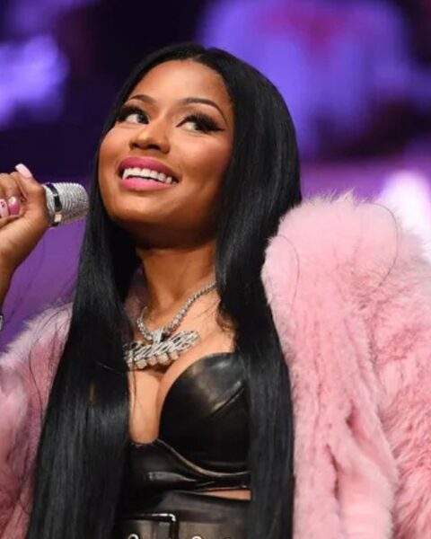 Nicki Minaj Performing