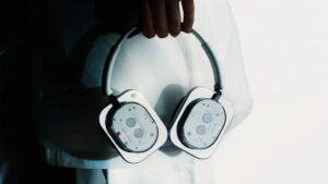 Nothing Headphone (1)