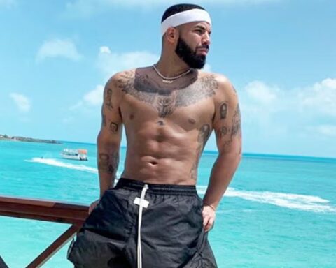 Packed Drake