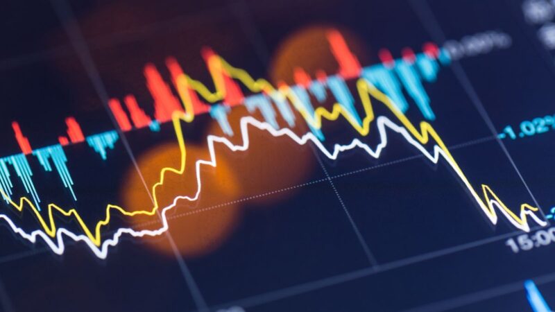 Stocks Show Little Change After U.S.-EU Trade Deal, Eyes on Tech Earnings