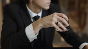 Swingers Explain Secret Meaning of Black Rings Worn on the Right Hand
