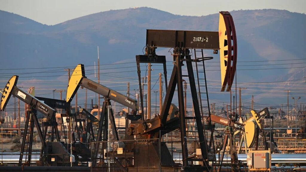 Oil Production in USA