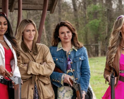 The Hunting Wives on Netflix