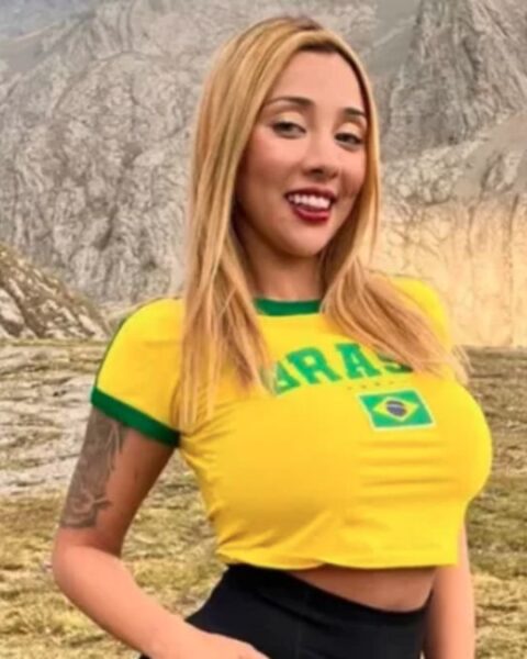 Vitoria Beatriz (Brazilan Pornstar)