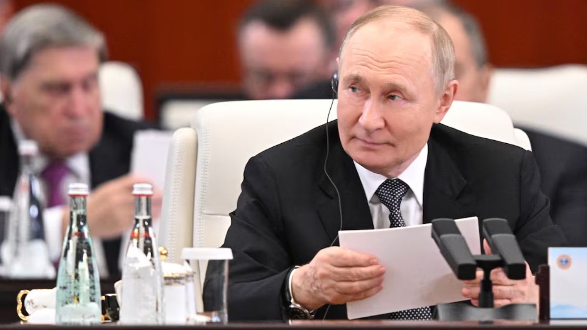 Russian President Vladimir Putin attends a meeting in the SCO Plus format at the Shanghai Cooperation Organisation summit in Tianjin, China, September 1, 2025.