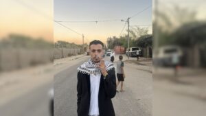 Omar Hamad’s Wedding Picture Smoking