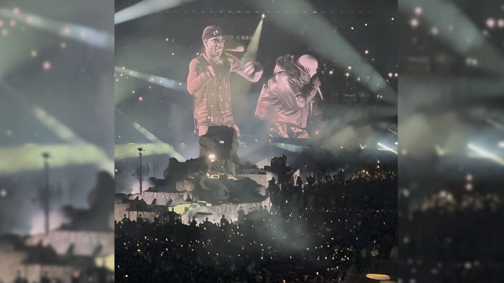 Kanye West & Travis Scott at Tokyo Live
