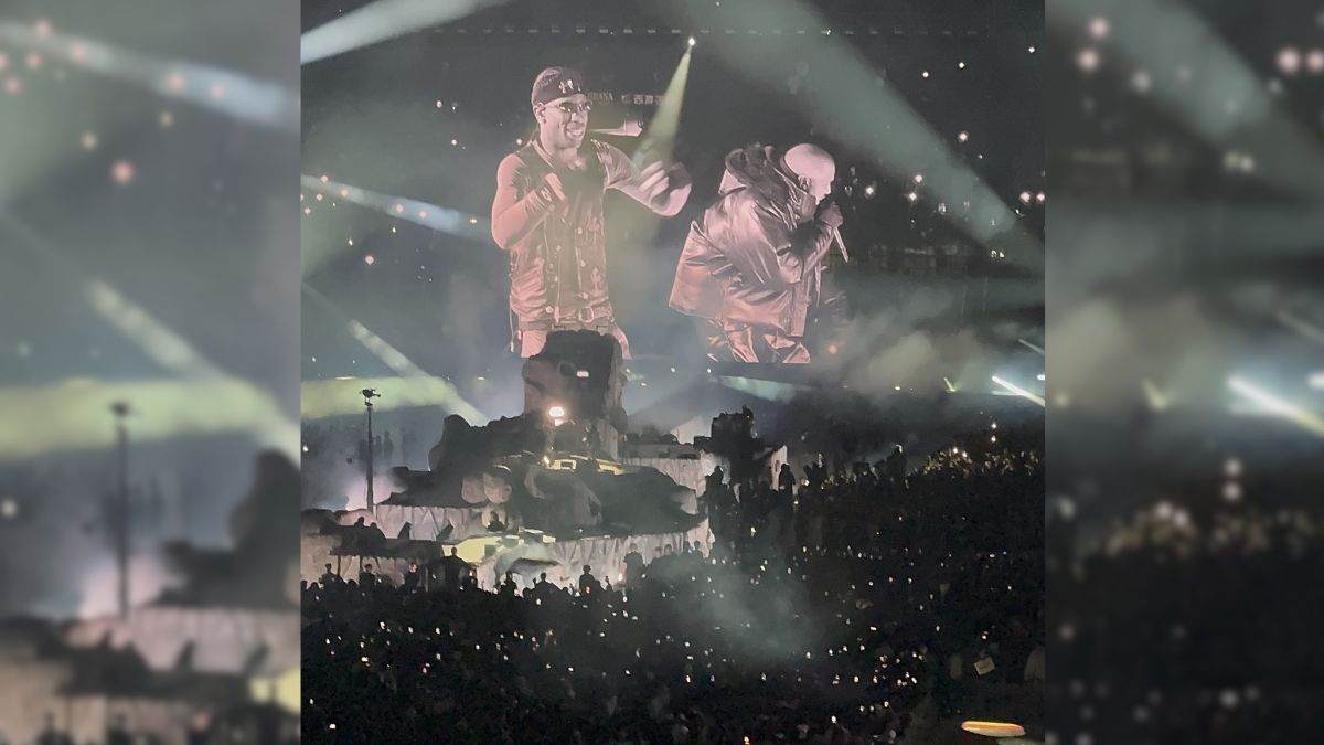 Kanye West & Travis Scott at Tokyo Live