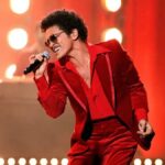 Bruno Mars Singing