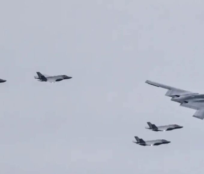 F-35 jets and B-2 Bomber