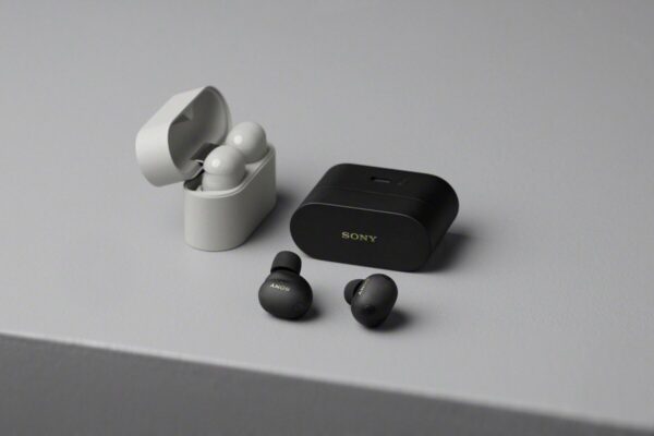 Sony WF 1000XM6 Earbuds