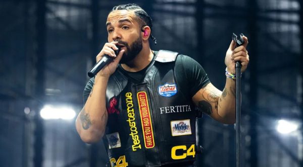 Drake at Wireless 2025