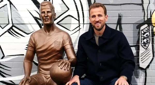 Harry Kane Statue