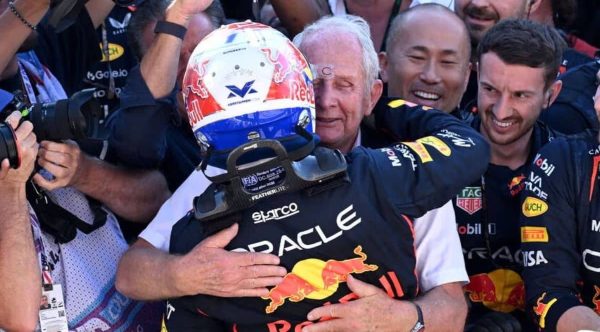 Helmut Marko Hugging Max Verstappen