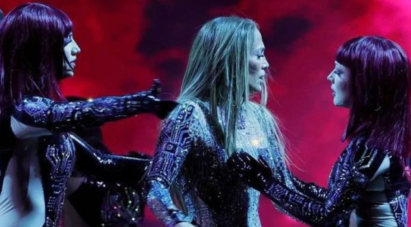 Jennifer Lopez at AMAs 2025