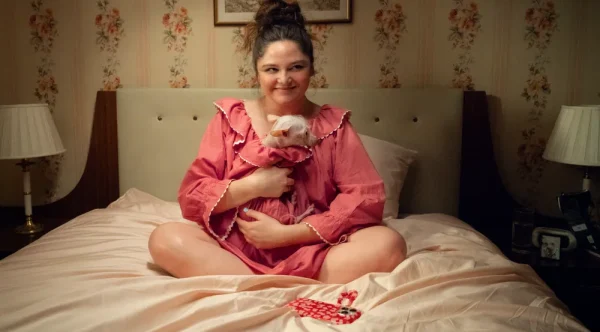 Lena Dunham in ‘Too Much' Netflix Series