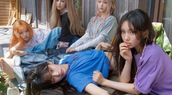 NewJeans (K-pop Girl Band)