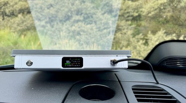 PeakDo Powerbank with Starlink Mini