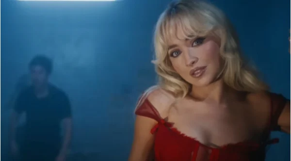Sabrina Carpenter - Barry Keoghan