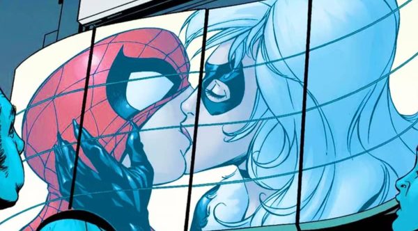 Spider-man and Black Cat Kissing in Marvel Comics